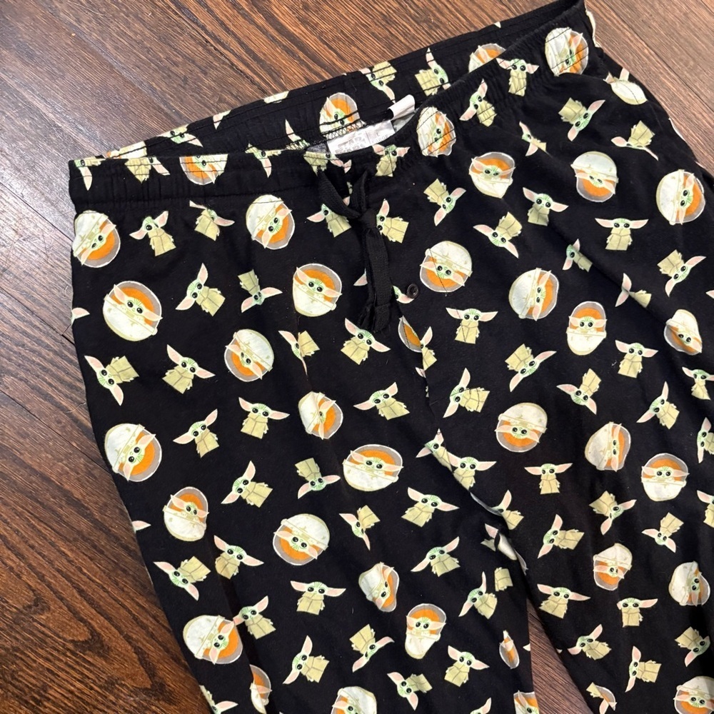 Star Wars: The Mandalorian Grogu The Child Baby Yoda Pajama Pants - Picture 3 of 4